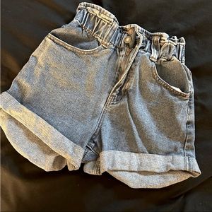 Paper bag jean shorts!